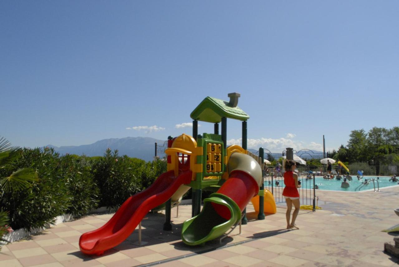 Happy Camp Mobile Homes In Villaggio Turistico Internazionale Eden سان فيليتْشي ديل بيناكو المظهر الخارجي الصورة